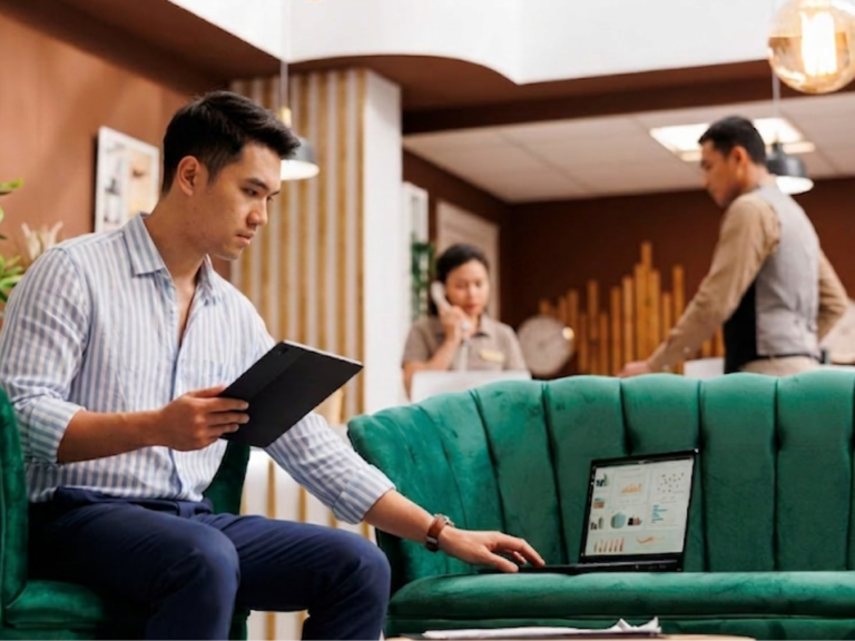 ตัวชี้วัดมาตรฐานโรงแรม RevPAR ADR Occupancy บน Dashboard